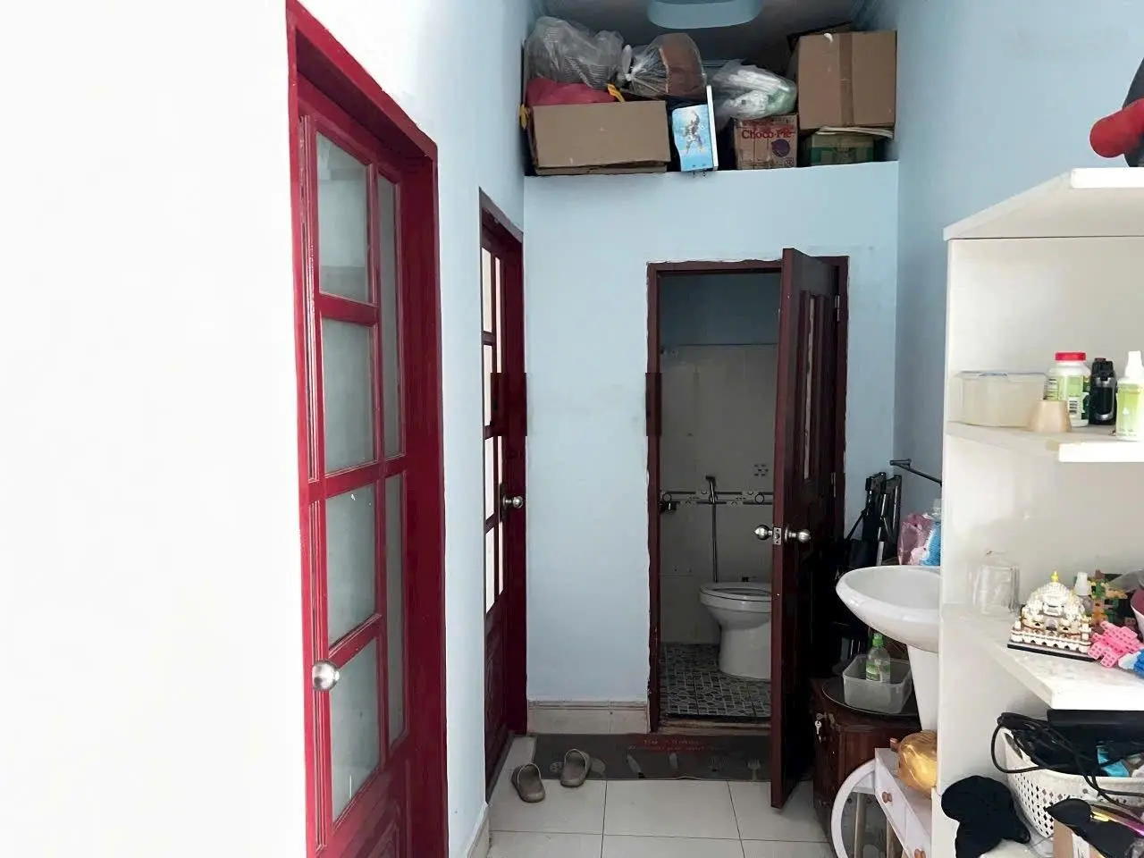 Mặt tiền Phạm văn Đồng - Linh tây. + Ngang 5.8m. + Diện tích sử dụng 81m2.