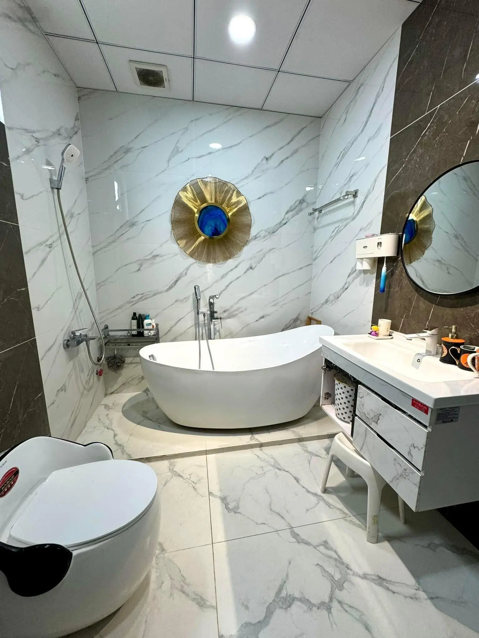 chủ nhà cần bán căn nhà tâm huyết ở Đ.Hai Bà Trưng, p.Đông Hoà ,TP Dĩ An ,81m2/3tỷ 200tr ,sổ sẵn