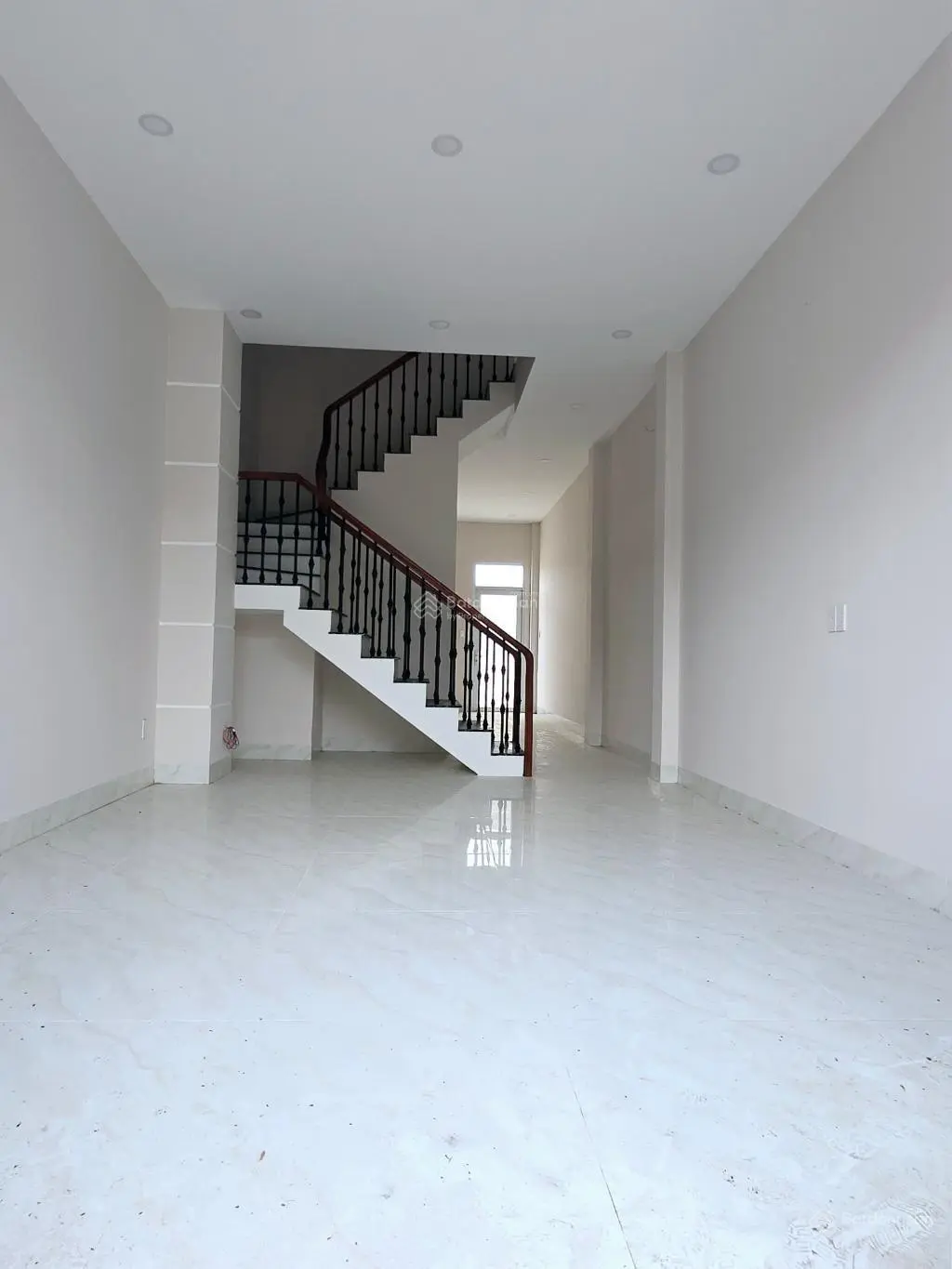Bán nhà mới đẹp đường 16 long bình - 68m - giá 4.3 tỷ - gần ga metro, làng đại học