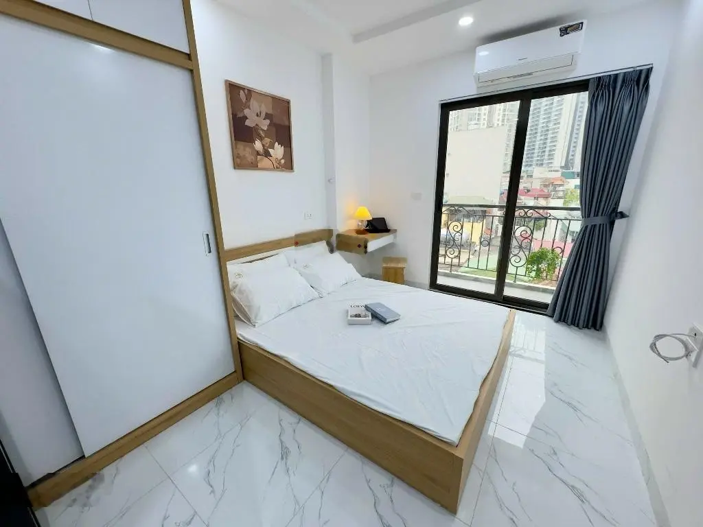 Ngay Cầu Diễn 7 tầng thang máy, 12p khép kín, 7,8 tỷ. Phải nhanh mới kịp