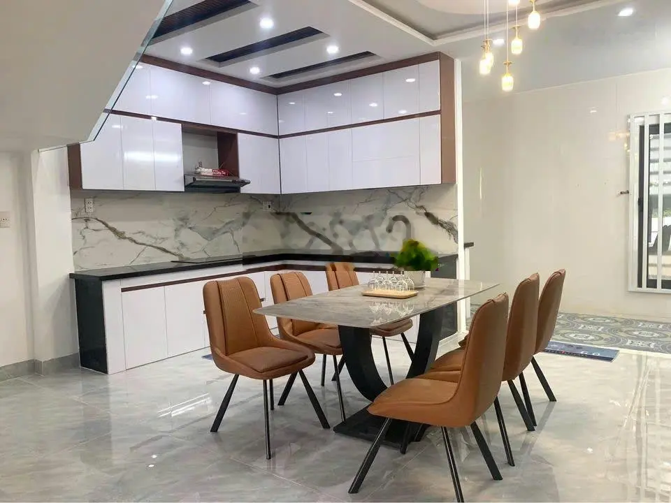 Nhà thích hợp đầu tư gần QL1A, nguồn thuê 6tr/th, 950tr/60m2, Bình Chánh, HCM