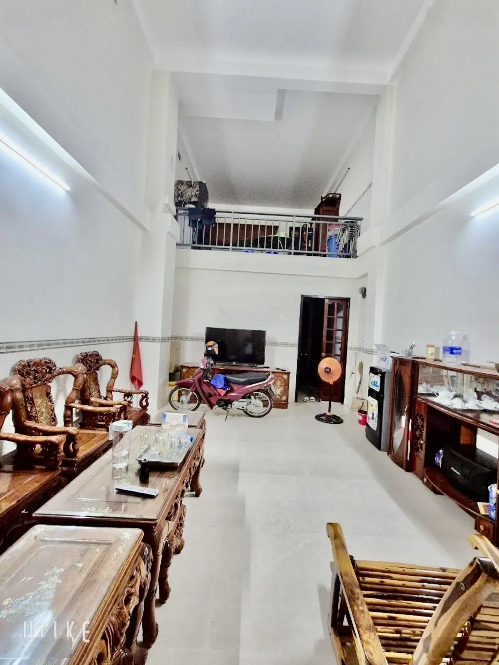 Bán CHDV hẻm xe hơi Phạm Văn Bạch, 4.5x21m, 5 tầng, 13tỷ5, P.15, Tân Bình