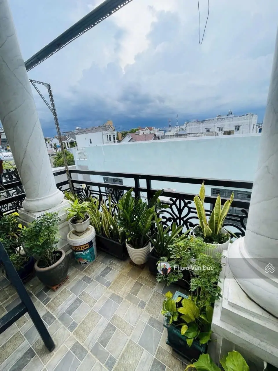 Nhà 2 Lầu Hiệp Bình Chánh . 1 Phút Ra Gigamail . Phạm Văn Đồng . 75 M giá 6.2 tỉ