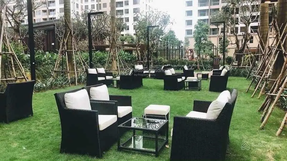 Chủ bán căn hộ 75m2 chỉ 2,7 tỷ sổ hồng vay được 70% Akari MT Võ Văn Kiệt LH: 0903 148 *** xem nhà
