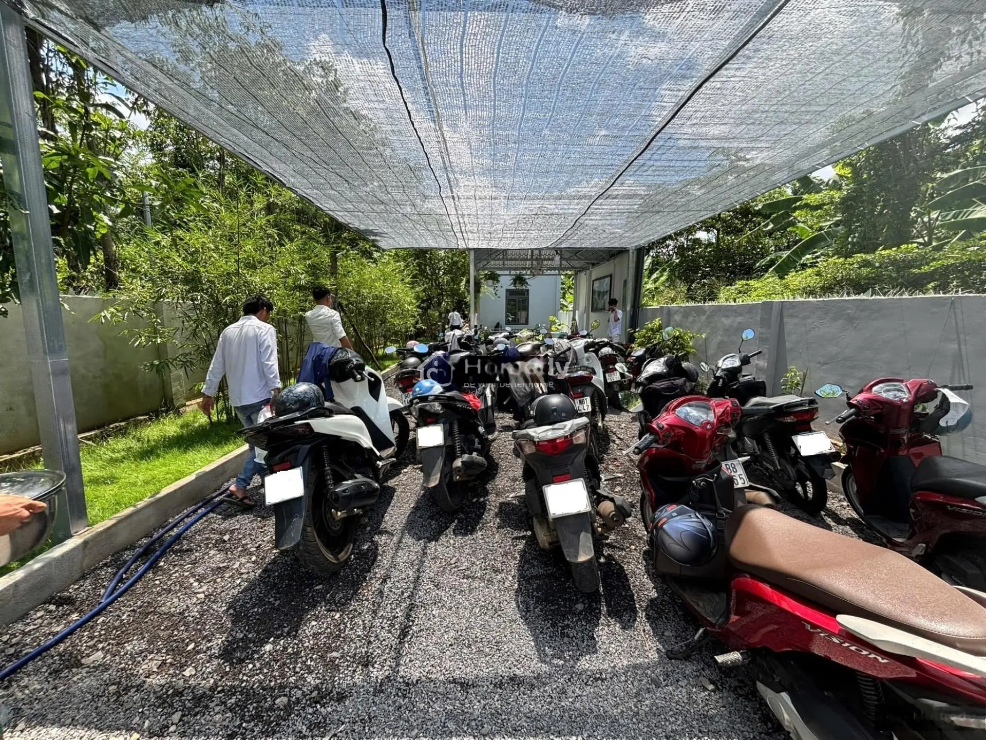 Nhà vườn 223m2, MT đường nhựa, SHR, Xã Tân Thông Hội, Giá 1 tỷ 150.