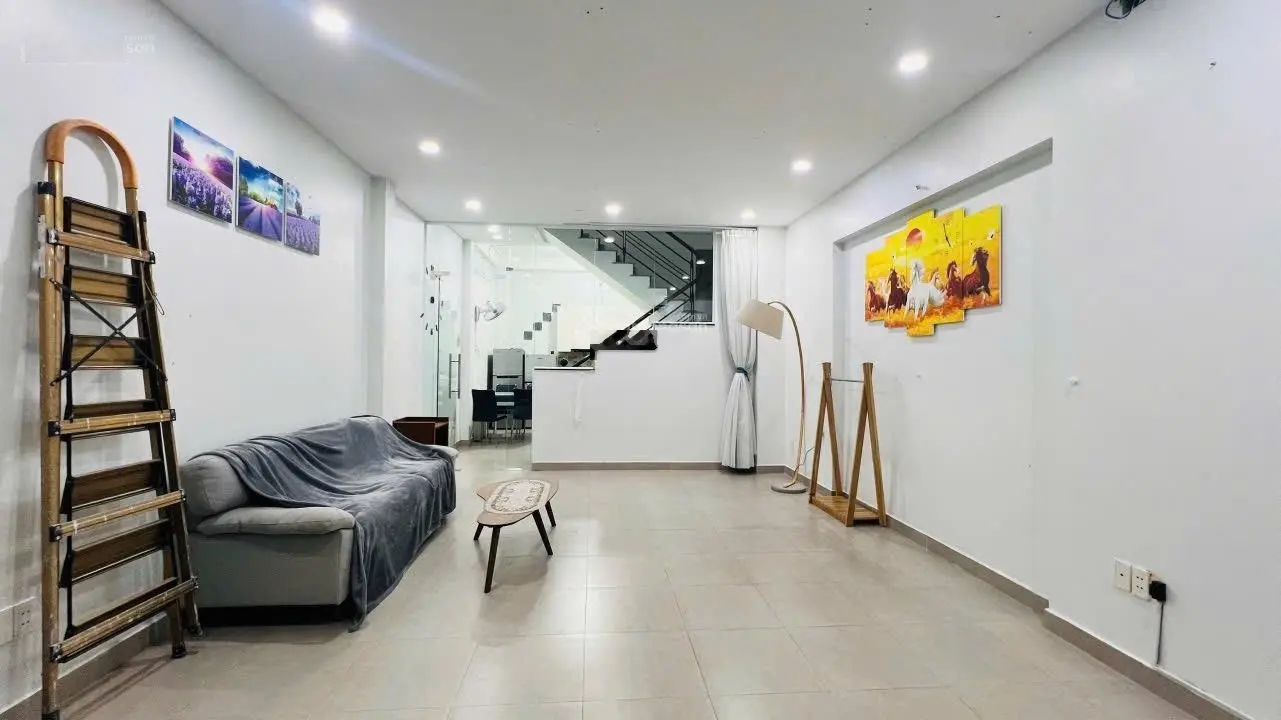 Bán nhà Q2 chỉ 7,8 tỷ diện tích XD 107m2, đường 12m, khu dân cư sầm uất