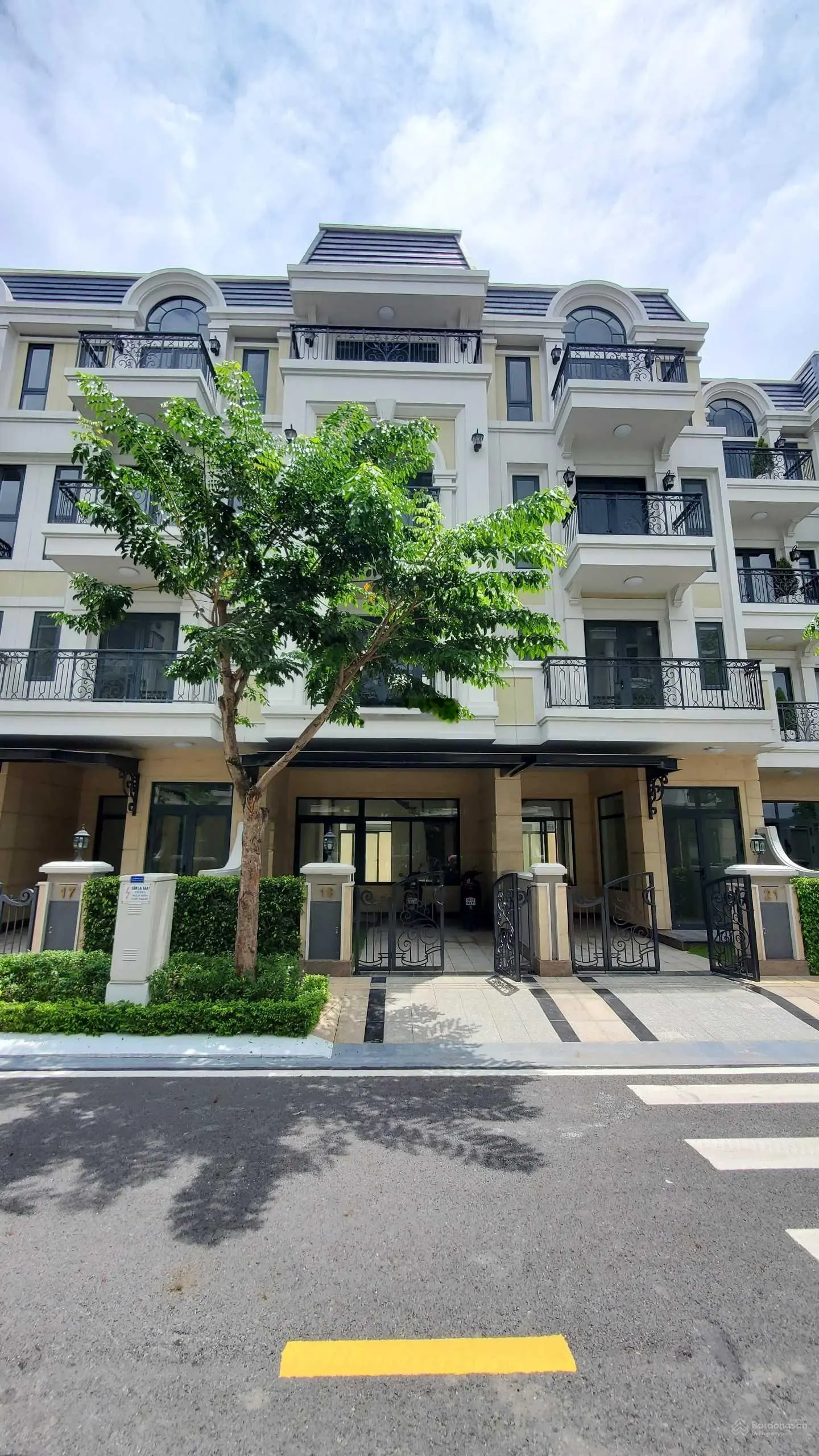 Căn cuối cùng giá tốt nhất giỏ hàng Clasia Khang Điền, DT 5 x 18, XD 260m2, đẳng cấp thượng lưu