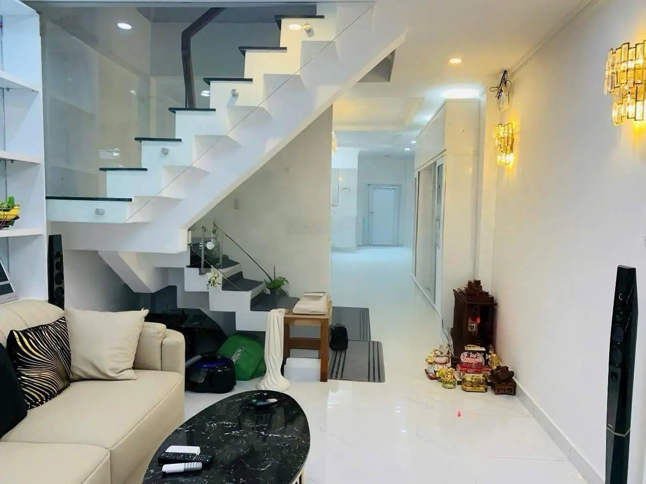 Siêu hiếm ! Chỉ 12ty500 sỡ hữu nhà gốc 2MT cách trần não 300m