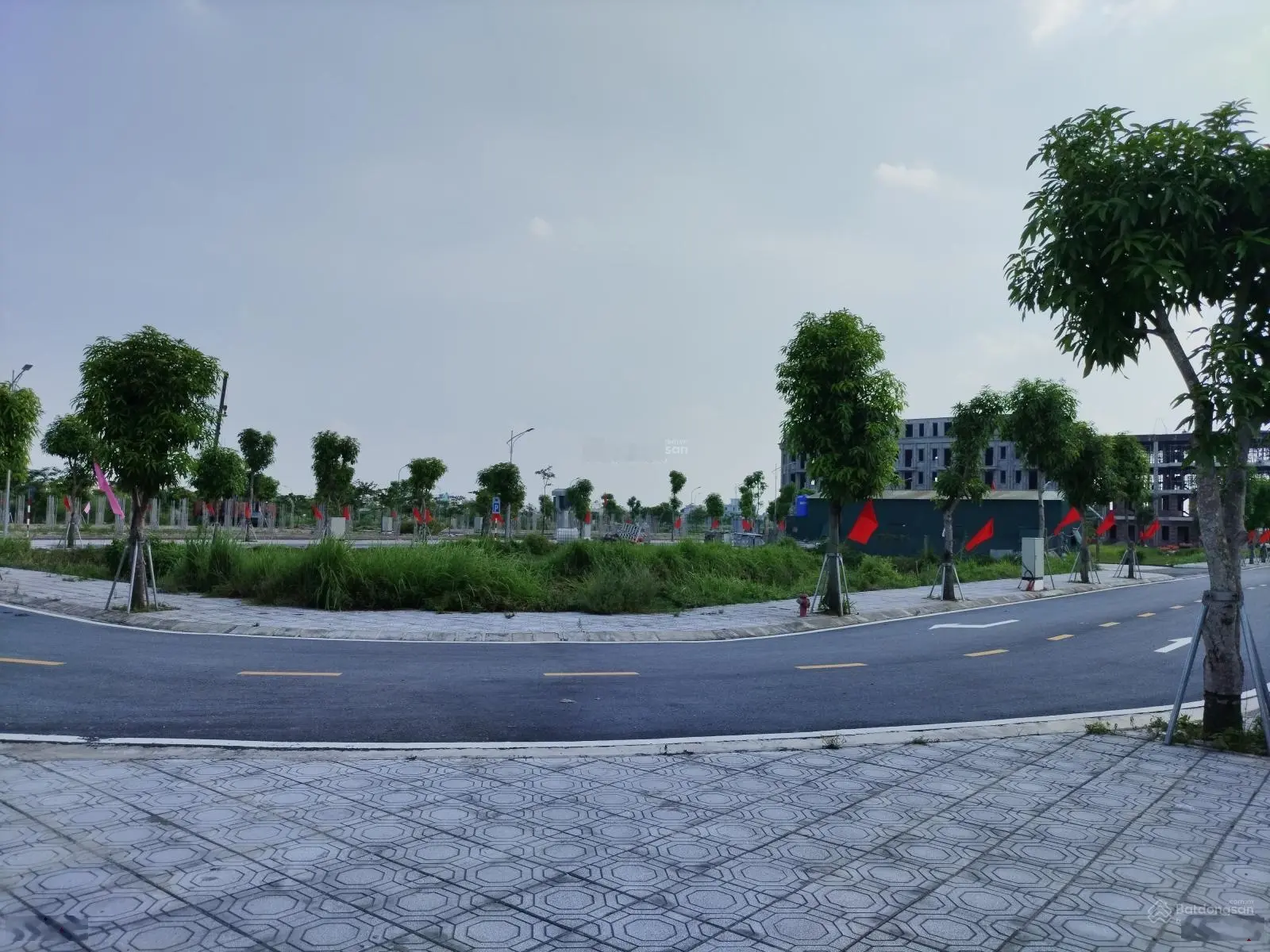 KĐT Lê Quý Đôn kéo dài, 90m2, mặt tiền 6m, vỉa hè 3m, cơ hội đầu tư vàng.