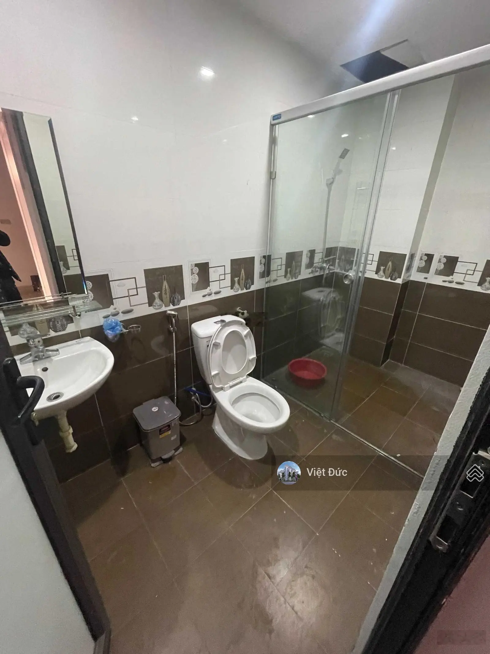 Bán gấp liền kề được kinh doanh khu Sao Biển, đã hoàn thiện nội thất giá 14.5 tỷ