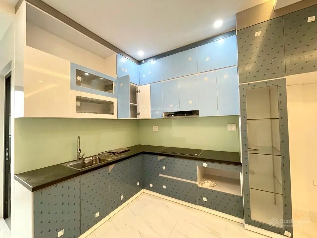 Bán nhà An Dương, Tây Hồ - vị trí siêu Vip - ô tô đỗ cửa ngày đêm