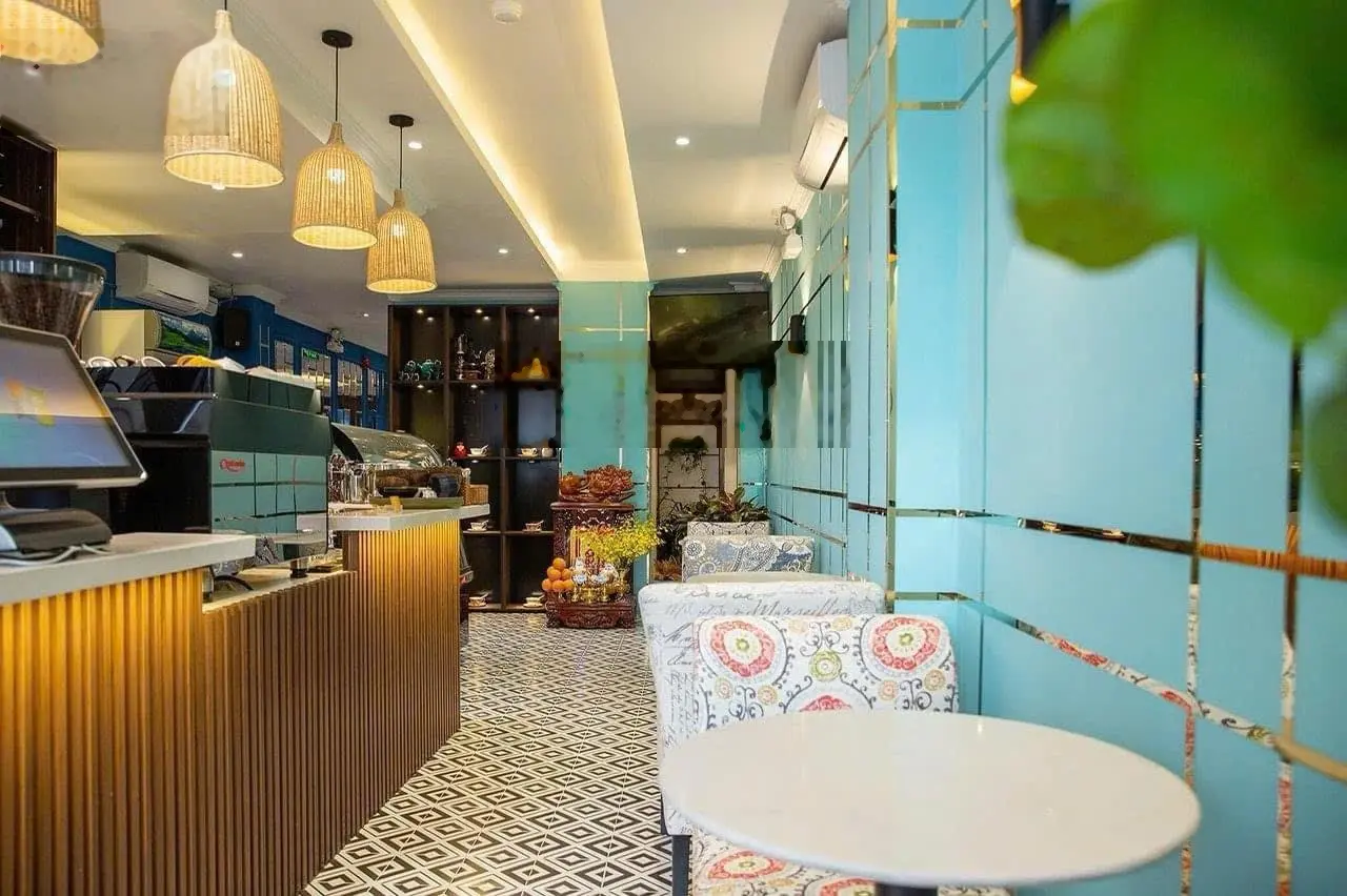 Bán tòa căn hộ giá rẻ mặt tiền đường Vân Đồn thành phố Nha Trang