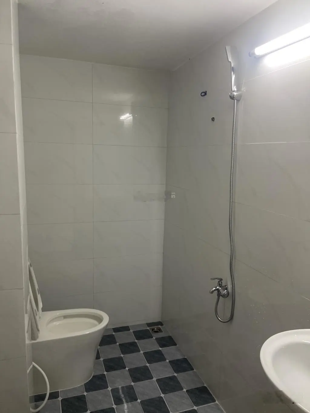 Nhà 2tầng kiệt ô tô thông , đỗ cửa vị trí trung tâm hoà cường nam hải châu chỉ nhỉnh 3 tỷ