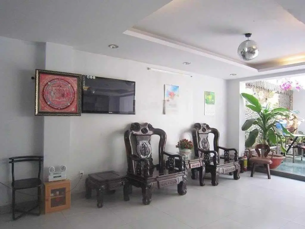BÁN NHÀ 5 TẦNG,2 MẶT TIỀN ĐƯỜNG TRƯỚC,SAU,NGANG 7M,NGAY TRƯỜNG ĐẠI HỌC REMIX, GIÁ 49 TỶ x