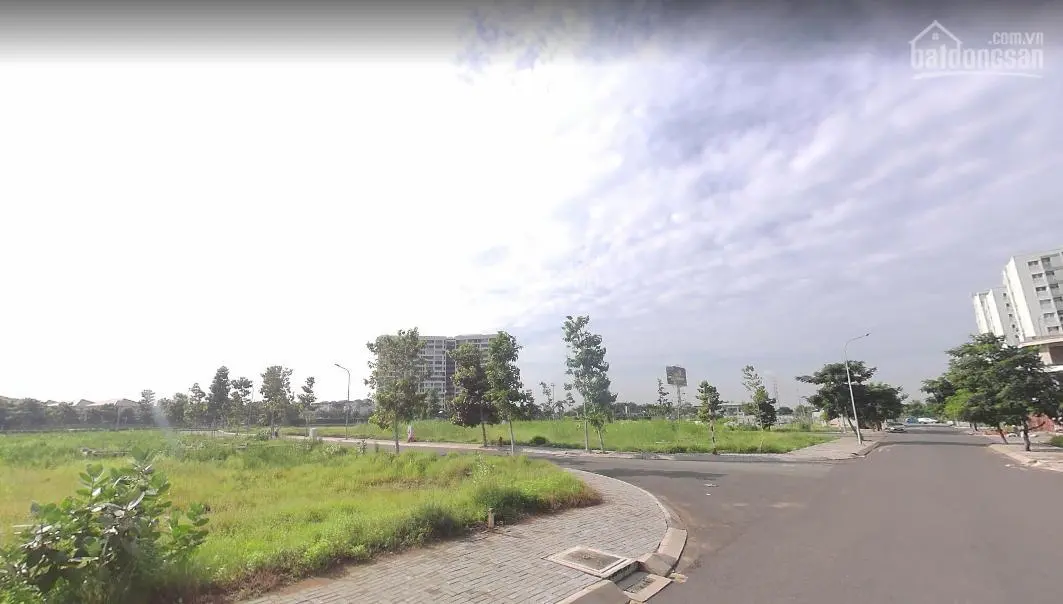 Chỉ 1,7 tỷ ở ngay. Lô đất 100m2 trong KDC Bình Nguyên, đường Thống Nhất cạnh làng đại học. SHR XDTD