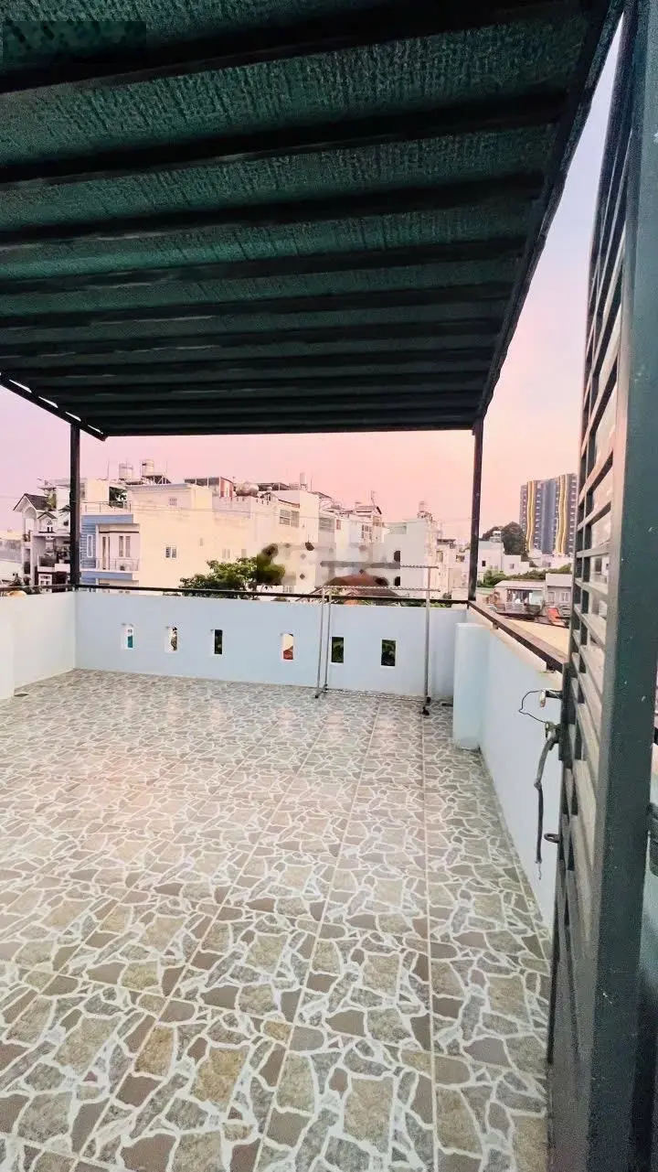 Bán nhà Q2 chỉ 7,8 tỷ diện tích XD 107m2, đường 12m, khu dân cư sầm uất