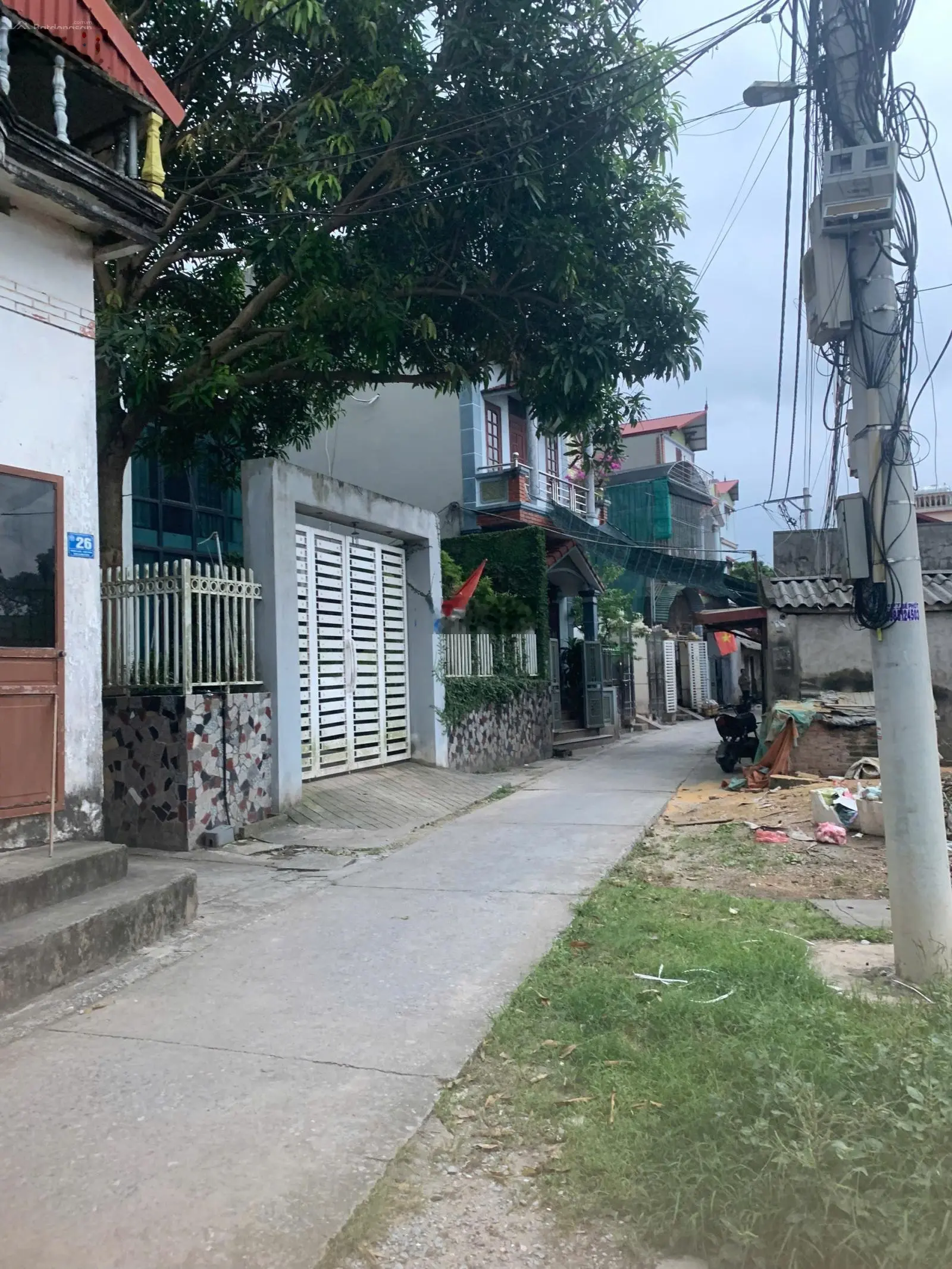 Chính chủ bán lô đất Thị trấn Phú Xuyên mặt tiền 2 ô tô tránh nhau