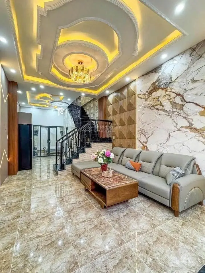 Nhà cần bán 1 triệt 1 lầu TDM giá 2ty370