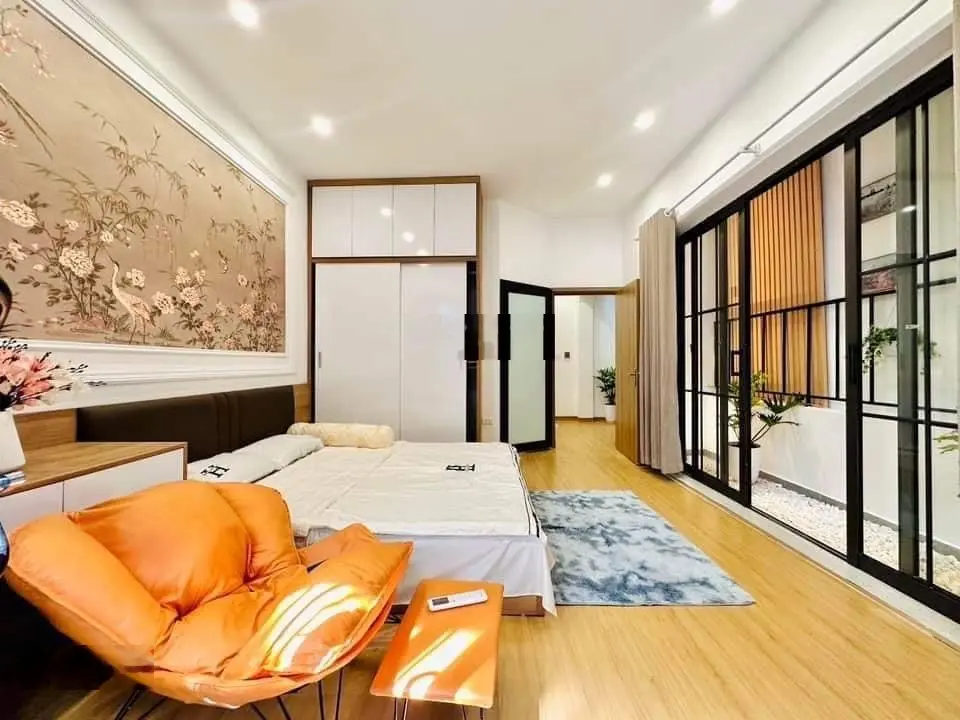 Bán gấp! Xã Đàn, lô góc, ngõ nông, 10m ô tô tránh, vị trí cực đỉnh, full nội thất, nhà đẹp ở ngay