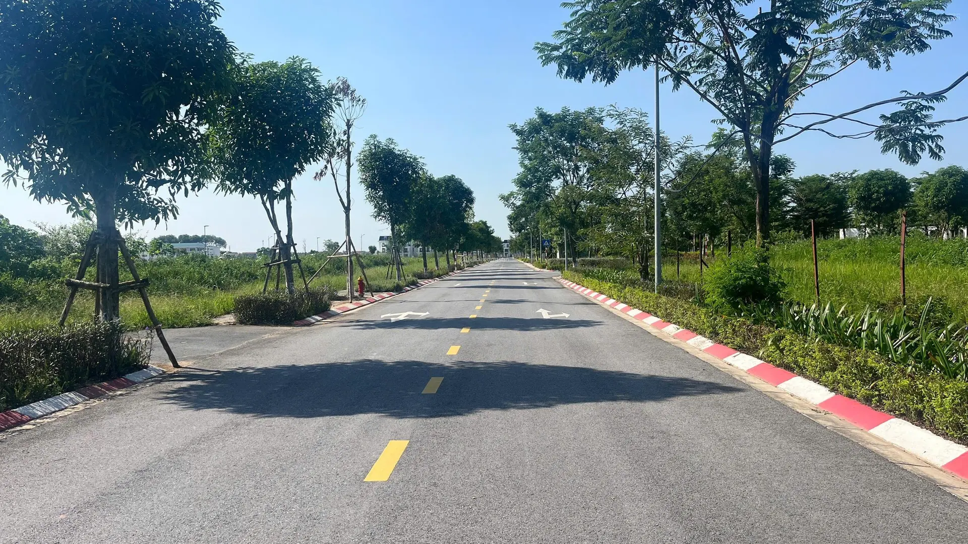 CĐT mở bán 3 căn biệt thự siêu hot Hud Mê Linh, hỗ trợ vay 70%, HĐ trực tiếp với chủ đầu tư