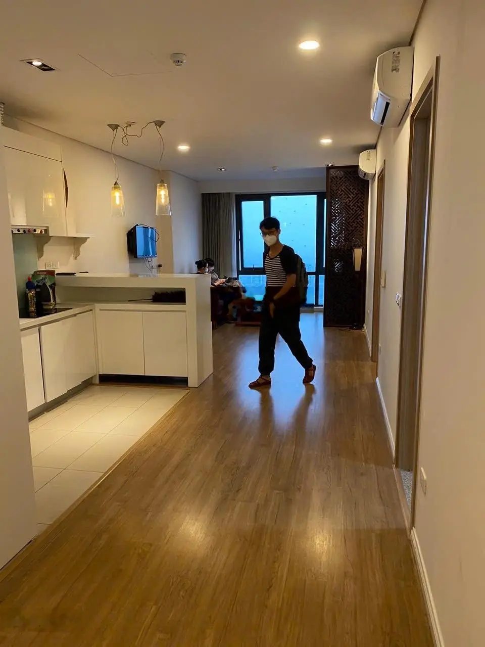 Bán nhanh căn hộ Mipec Riverside hơn 80m2, view thoáng, trung tâm Long Biên