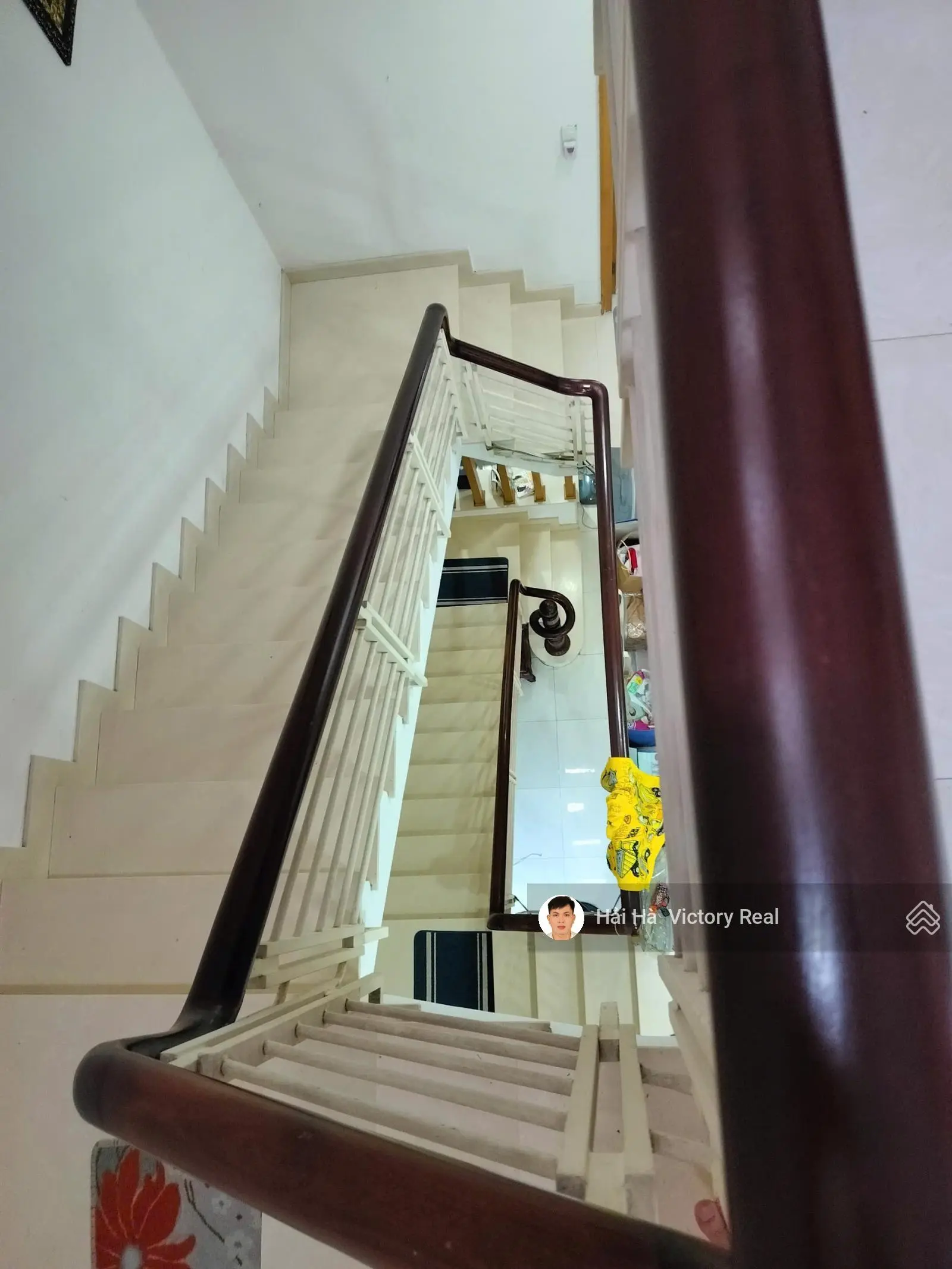 Bán nhà đẹp 3 tầng ở đường Phạm Văn Bạch - Tân Sơn _ DT: 5x17m, thiết kế hiện đại, gần mặt tiền