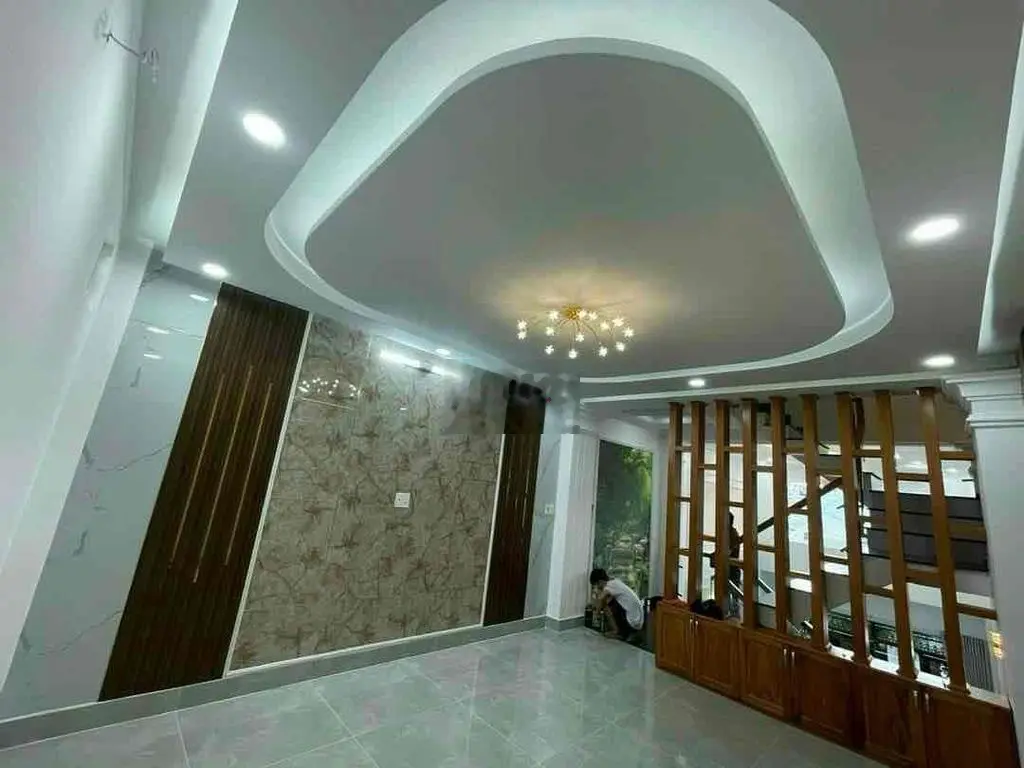 Nhà phố 4mx17m Đường 6m Đúc 1 trệt 1 lửng 3 Lầu Trần Thị Hè