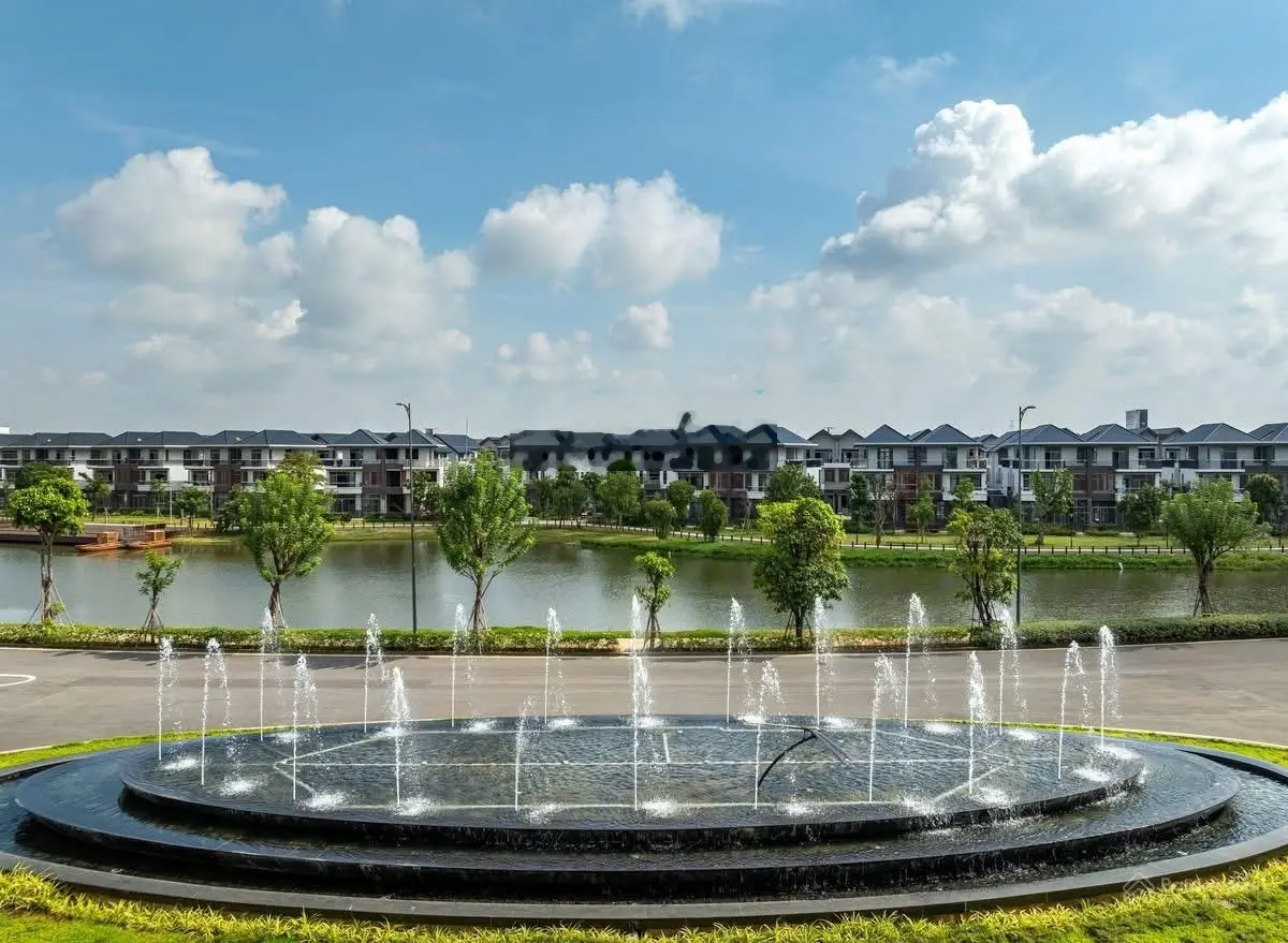 Bán nhanh biệt thự thự song lập ID Junction 120m2. Em Lena 0932890098