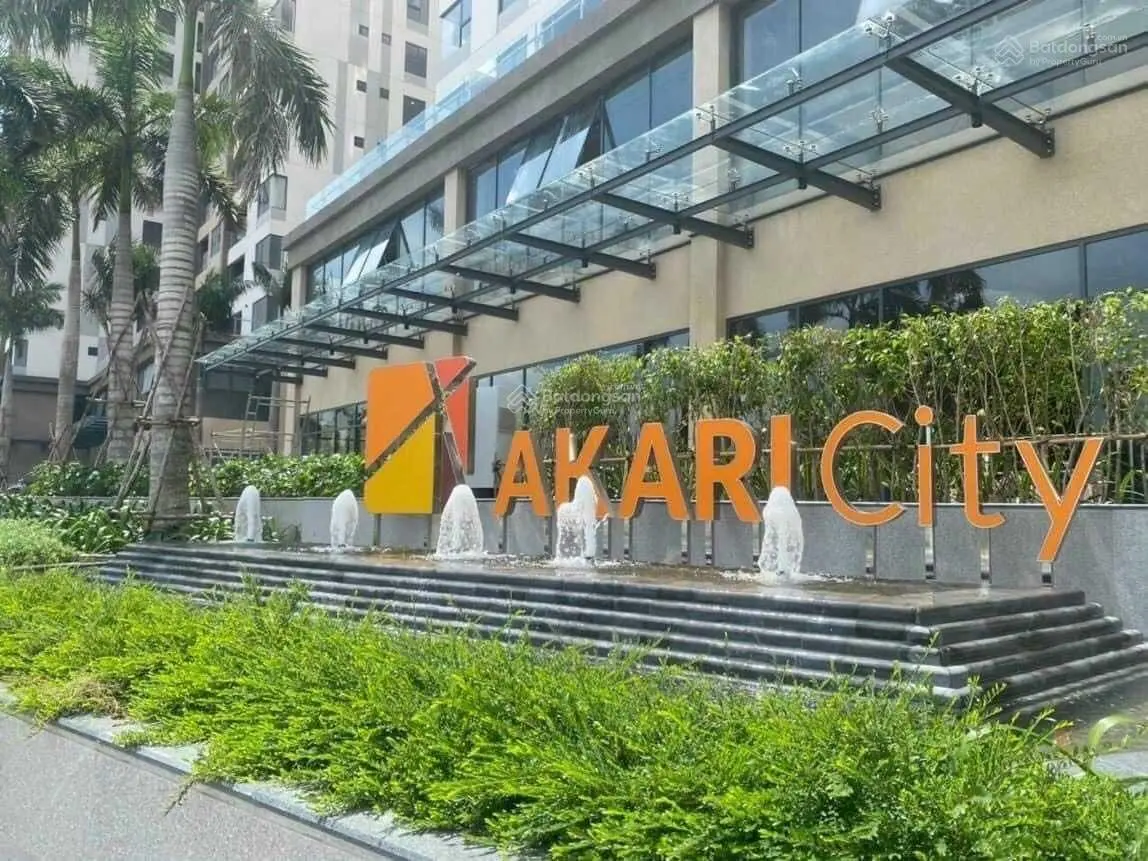 Chủ bán căn hộ 75m2 chỉ 2,7 tỷ sổ hồng vay được 70% Akari MT Võ Văn Kiệt LH: 0903 148 *** xem nhà