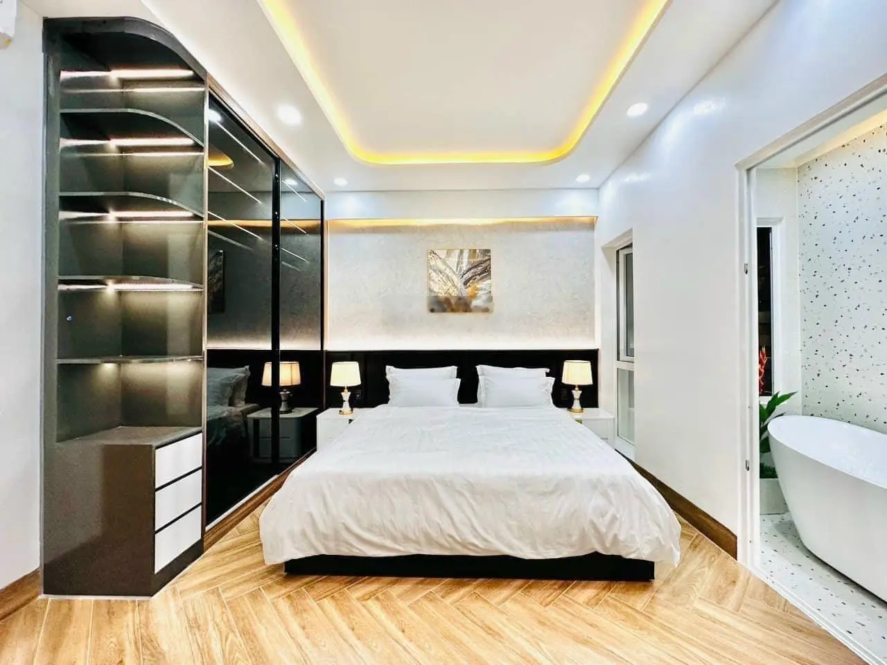 Hàng hiếm ngang 5m 4 tầng full nội thất 5x15.5m cách 30m ra Phạm Văn Chiêu P9 Gò Vấp