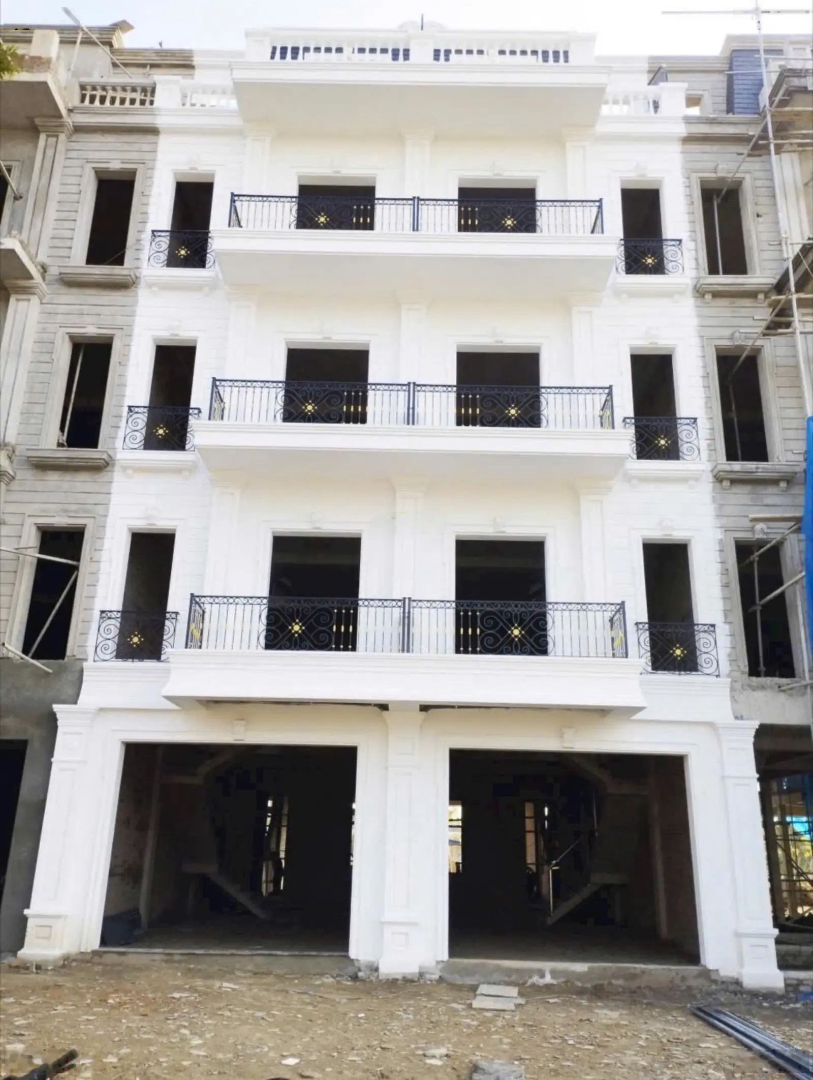 Siêu phẩm duy nhất tại Đông Dương Residence, 9,3 tỷ, 80m2, 6PN, 7WC