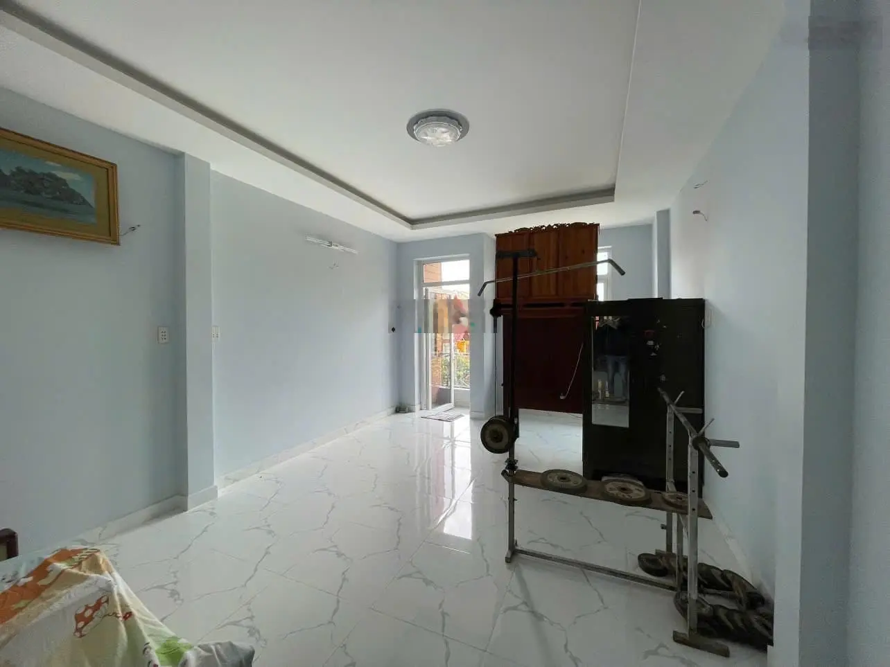 Bán nhà đẹp như mới mặt tiền đường nội bộ KDC Bình Hưng