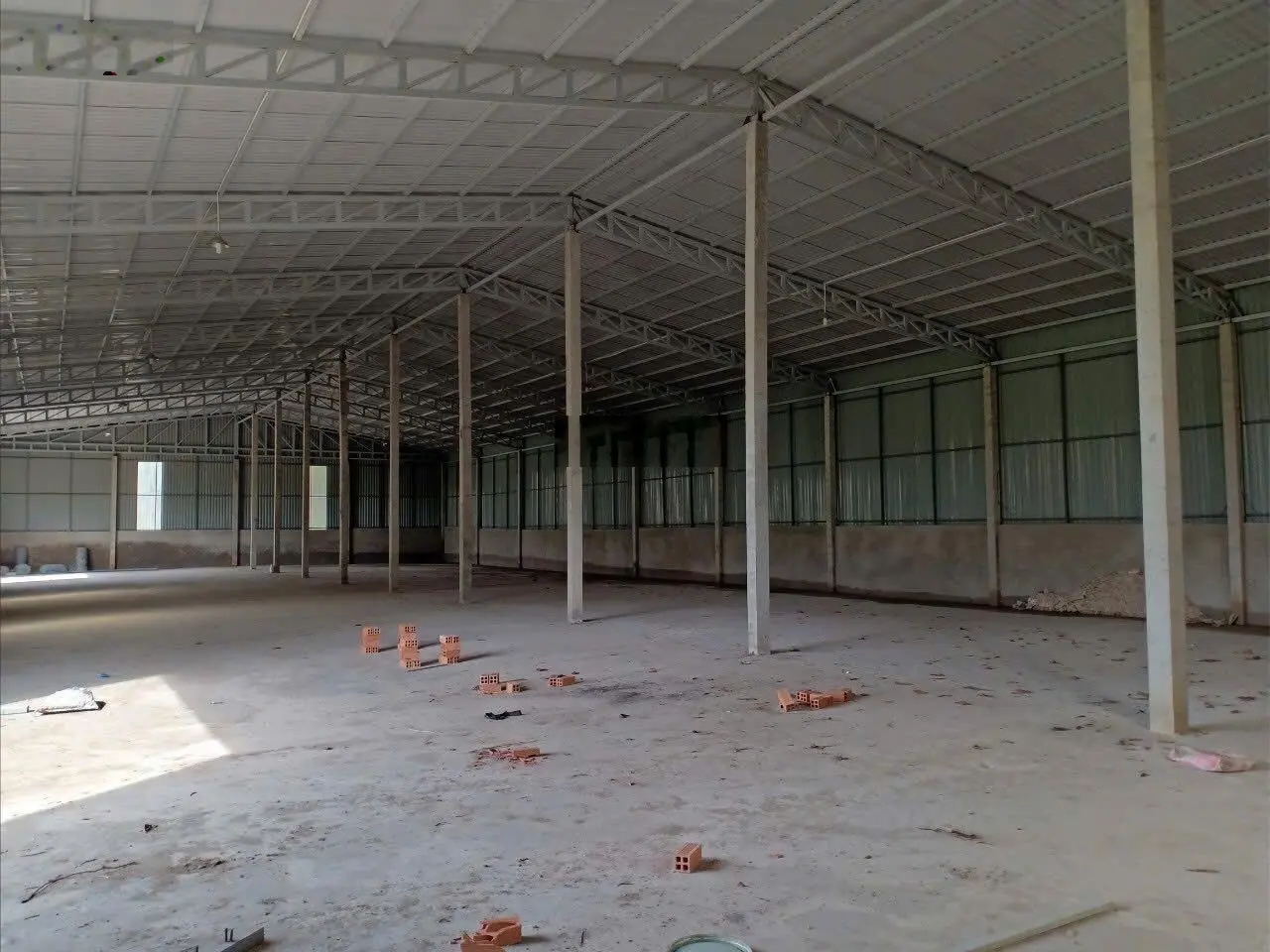 Bán 6582m2 nhà xưởng tại Củ Chi, có sẵn 1000m2 xưởng, 500m2 nhà cấp 4 xây sẵn