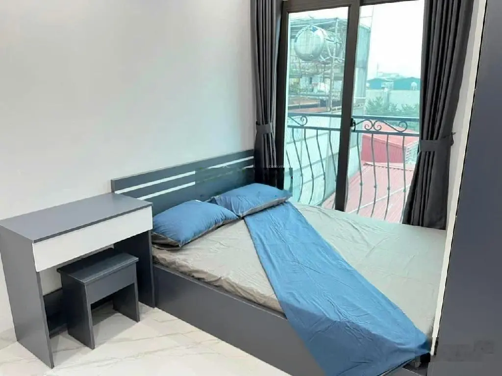 Nhà ngã tư Lò Đúc, Kim Ngưu, 10 phòng cho thuê, ba gác đỗ cửa, sát mặt phố, chỉ 9 tỷ