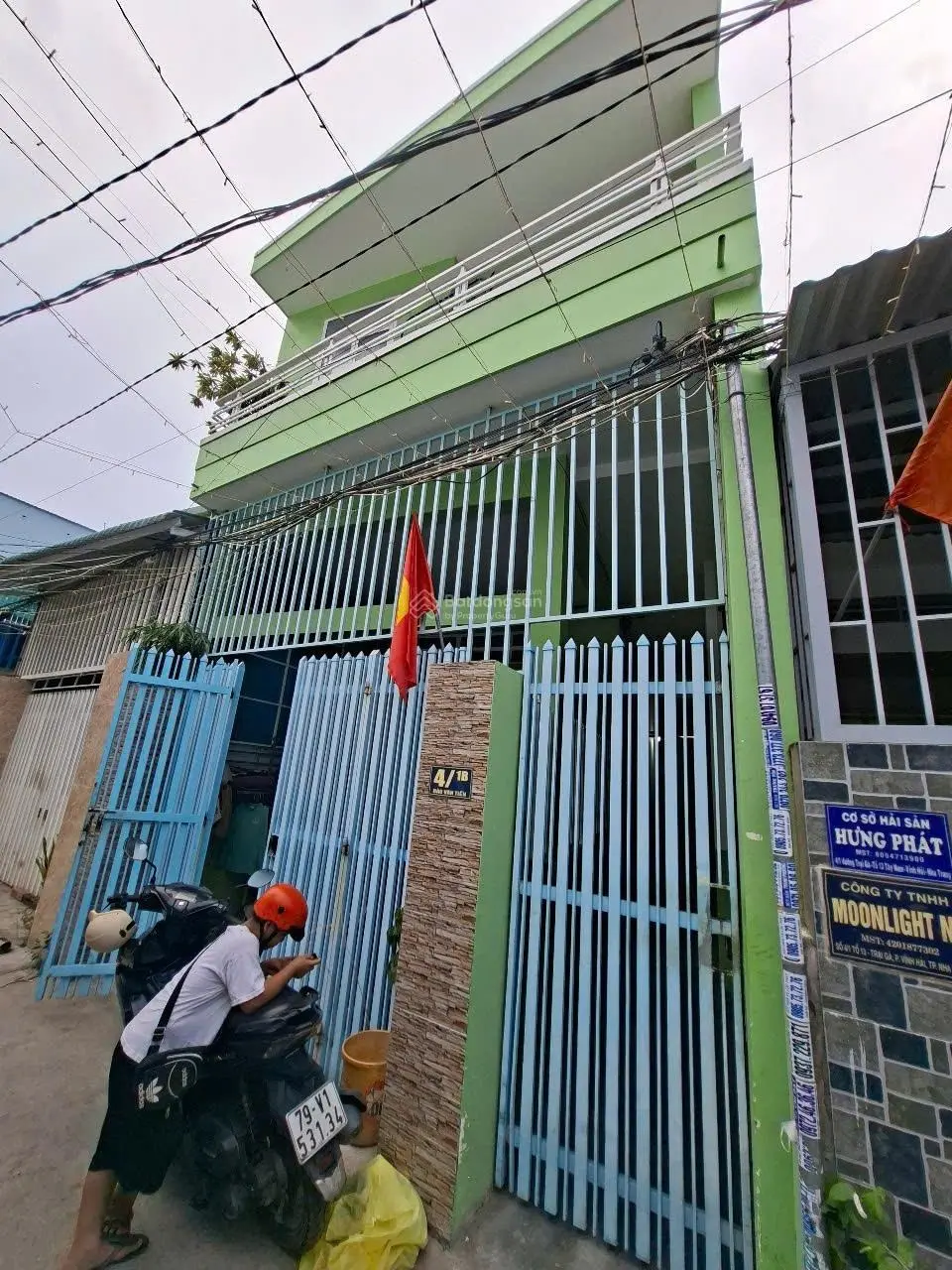 Nhà 1 trệt 1 lầu + 5 phòng trọ thu nhập tốt vĩnh hải, nha trang 99,2m2 giá 4,050 tỷ- 0934811217