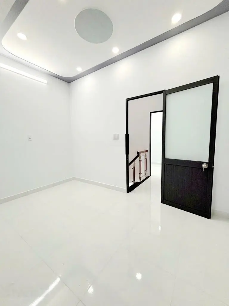 Bán gấp nhà mới 2 tầng Lê Đình Cẩn- 2 PN 2 WC- Sổ riêng- Chỉ 2,75 Tỷ