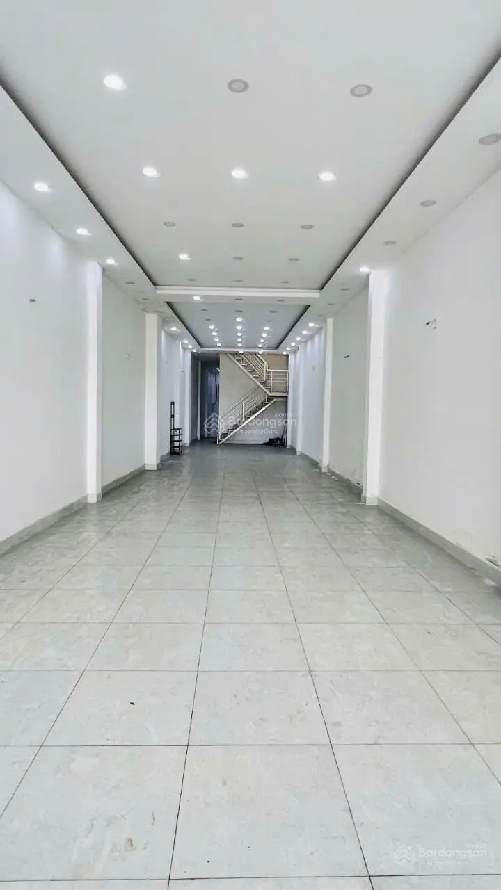 Mặt tiền trước sau Cộng Hòa Tân Bình 168m2 ngang gần 5m chỉ 3X tỷ.