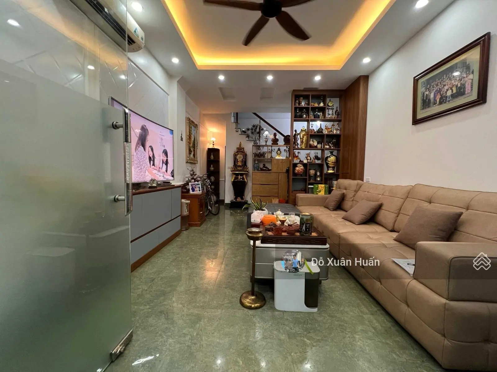 Hơn 11 tỷ có nhà mặt phố Phan Kế Bính kinh doanh sầm uất, vỉa hè đá bóng, 35m2 6 tầng cực đẹp
