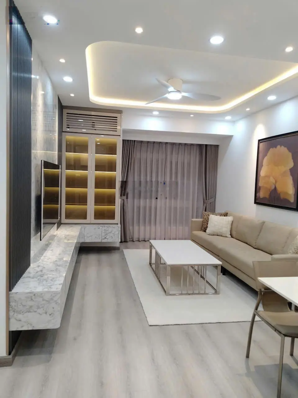 CẦN BÁN GẤP CẶP CĂN HỘ SIÊU ĐẸP SKY GARDEN QUẬN 7