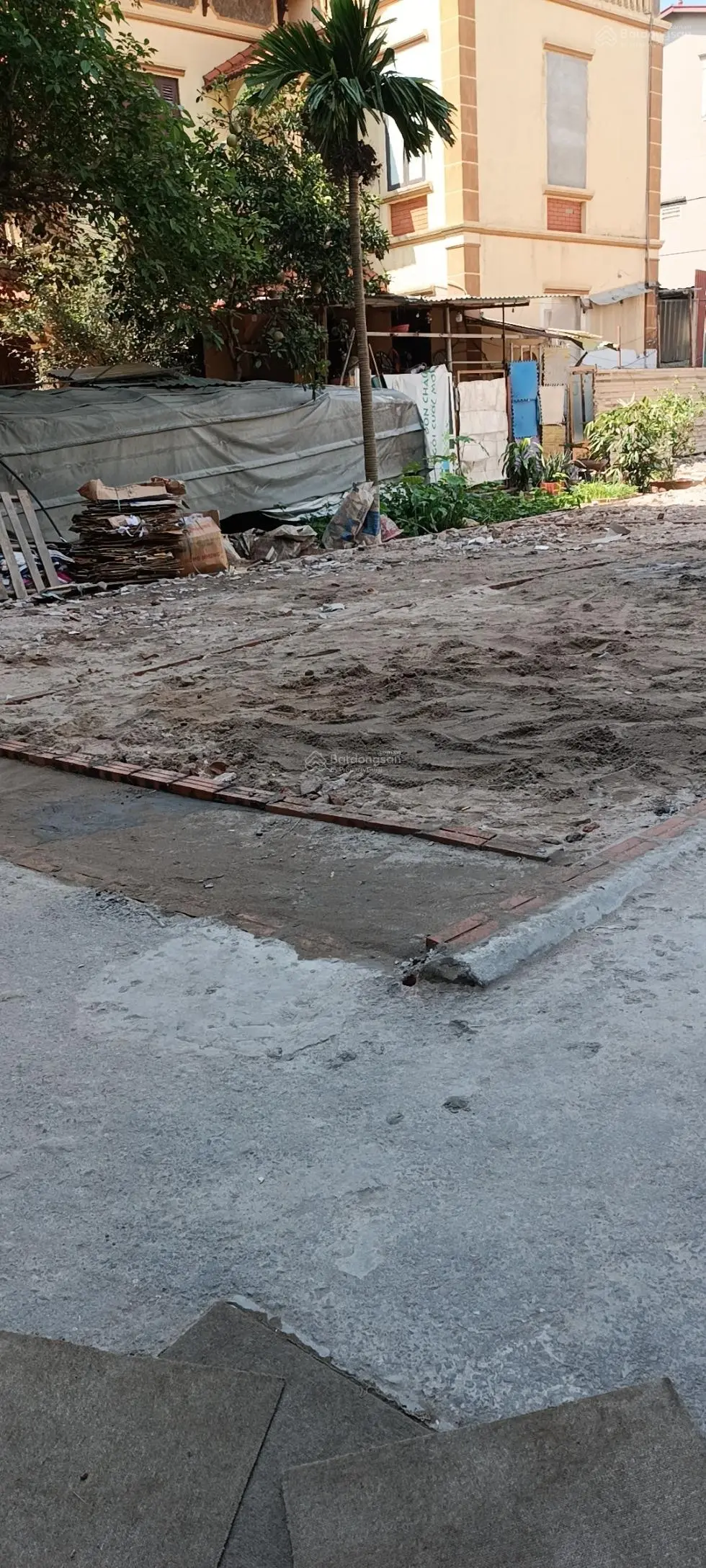 Bán đất viên ngoại xã Đặng Xá đường thông sang vinhomocepak 1 Gia LÂM.dt50m giá 3,050 tỷ, gần ôtô,