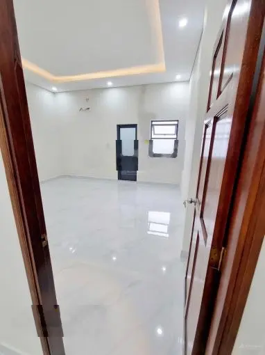 Thanh lí nhà đẹp DT 105m2/ giá 2.39Tỷ, ngay MTĐ Đinh Đức Thiện, Xã Bình Chánh, Bình Chánh, sổ sẵn.