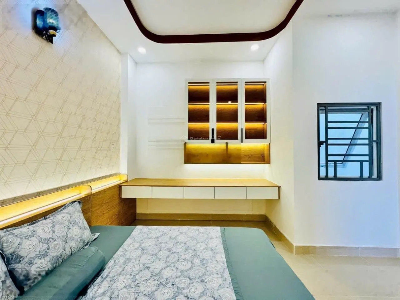 Nhà đẹp 1 lầu đường thông gần chợ Thạnh Xuân