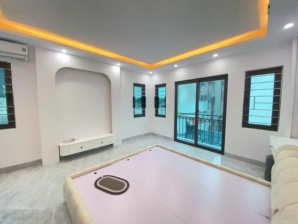 Bán Nhà Lô Góc 5Tầng Ngõ 2 Quang Trung, Hà Đông,DT 51m2, 3 Thoáng, Ô Tô Vào,Thang Máy,Full Nội Thất