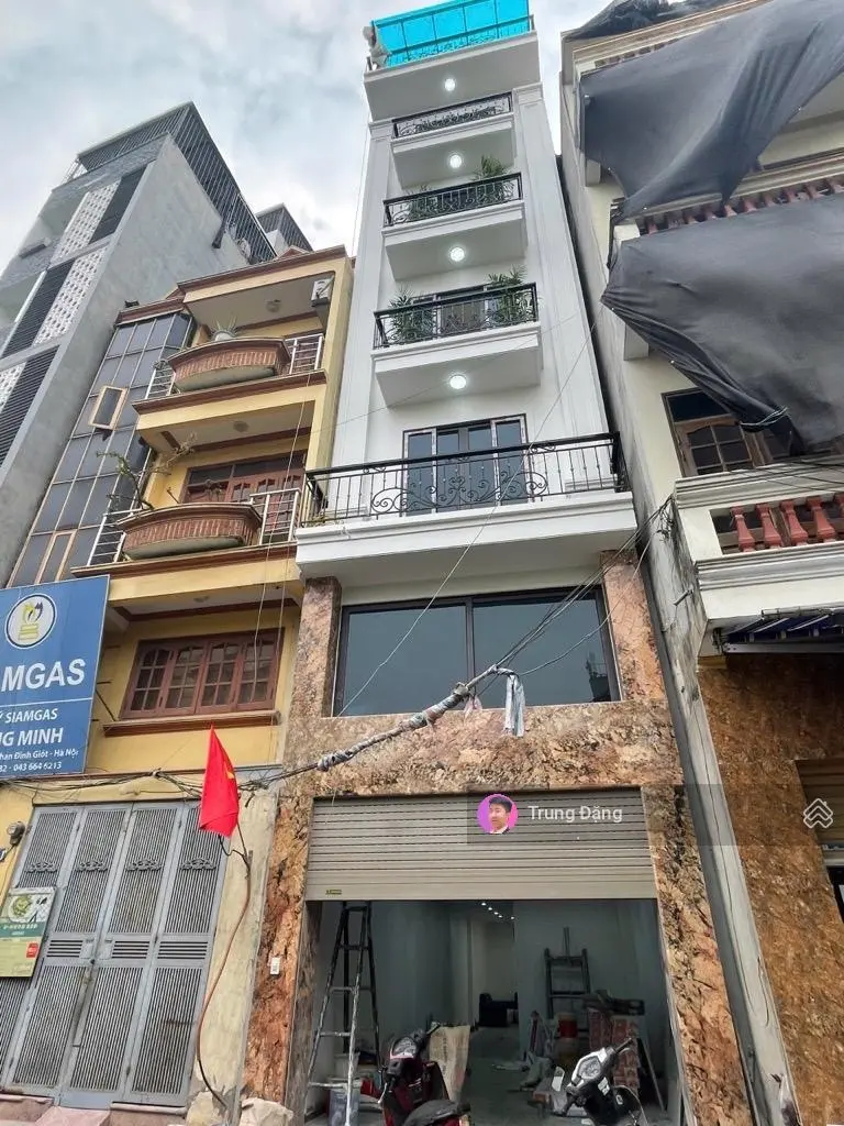 Bán nhà phan đình giót, 7 tầng thang máy, ô tô tránh, vỉa hè, kinh doanh tốt, dt 69m2