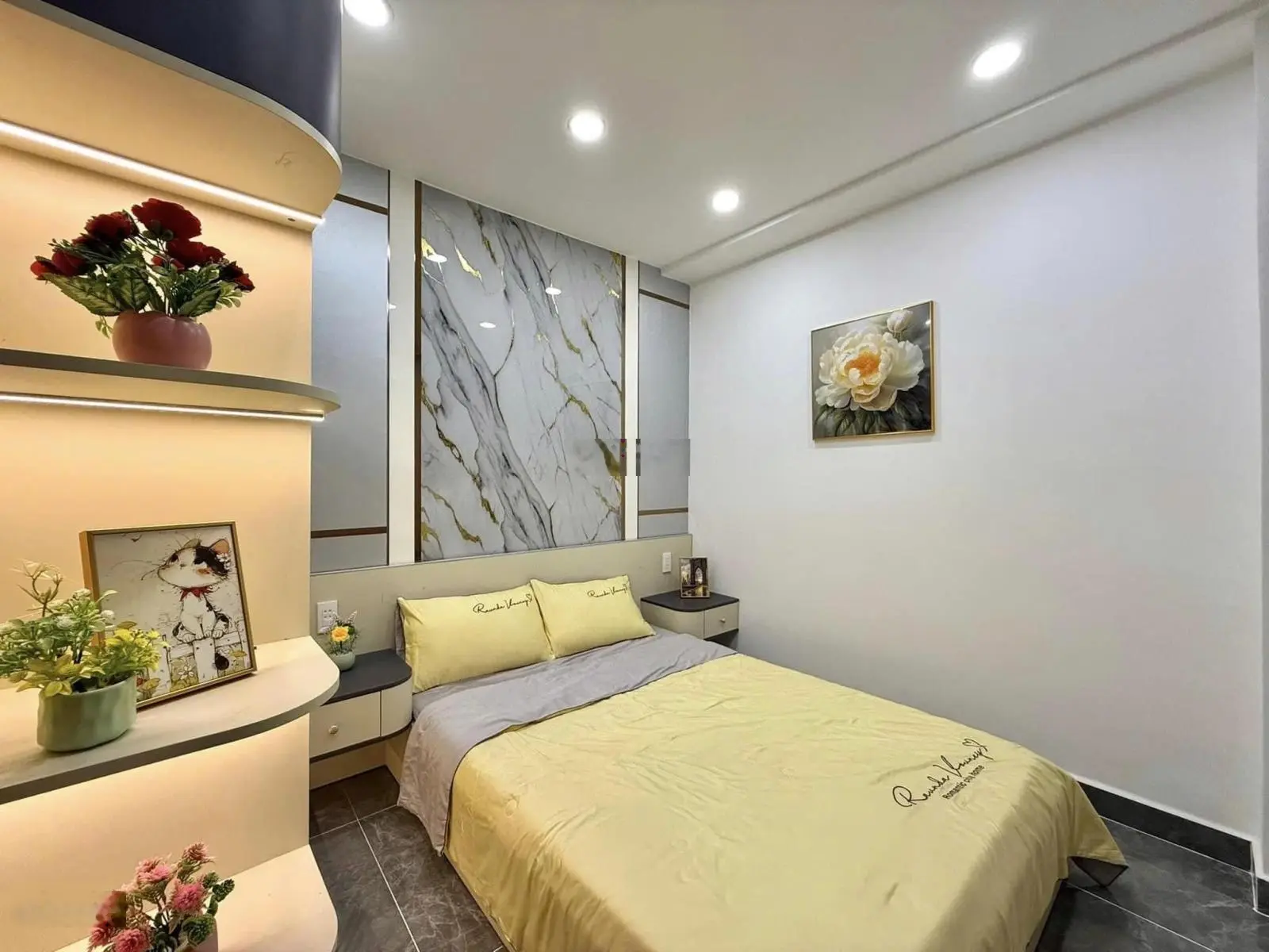 Bán gấp nhà Đặng Văn Ngữ, p14, Phú Nhuận. Dt 53 m2 . Giá 2,3 tỷ