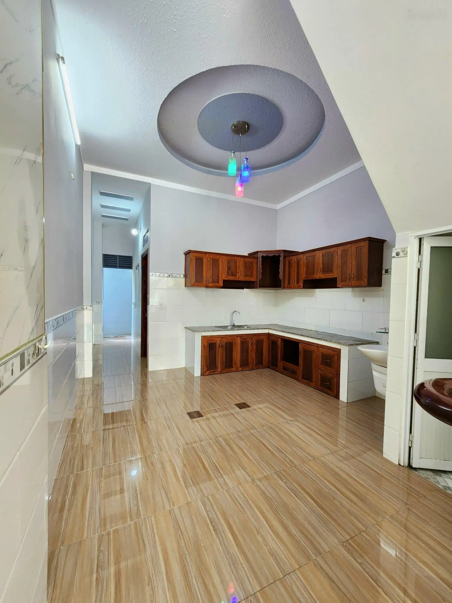 3ty34TL 72m2(4x18) bán nhà MTKD cách chợ 200m, gần ngã tư Miếu Ông Cù, p. Bình Chuẩn, TP. Thuận An