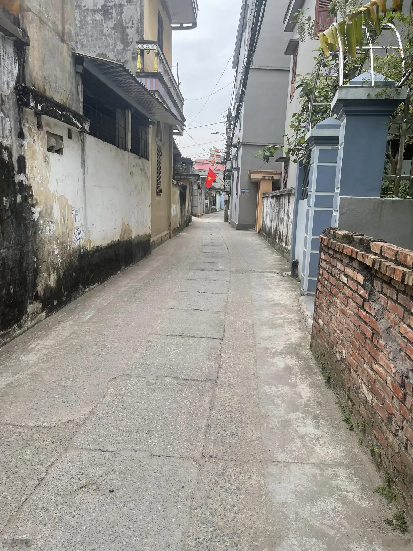 Bán đất Dục Tú, 43m2, gần trường học, khu dân cư sầm uất 2.6 tỷ, đón dự án mở đường lãi lớn