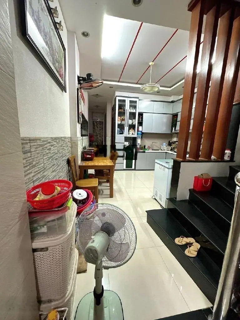 Nhà đẹp - xe tải tránh - Thoại Ngọc Hầu - trung tâm Tân Phú - 4x20m - 3 tầng - chỉ nhỉnh 8 tỷ