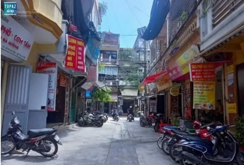 B.á.n nhà mặt phố ao sen 60m² x 4 tầng ô tô đỗ cửa 2 mặt ngõ thoáng.