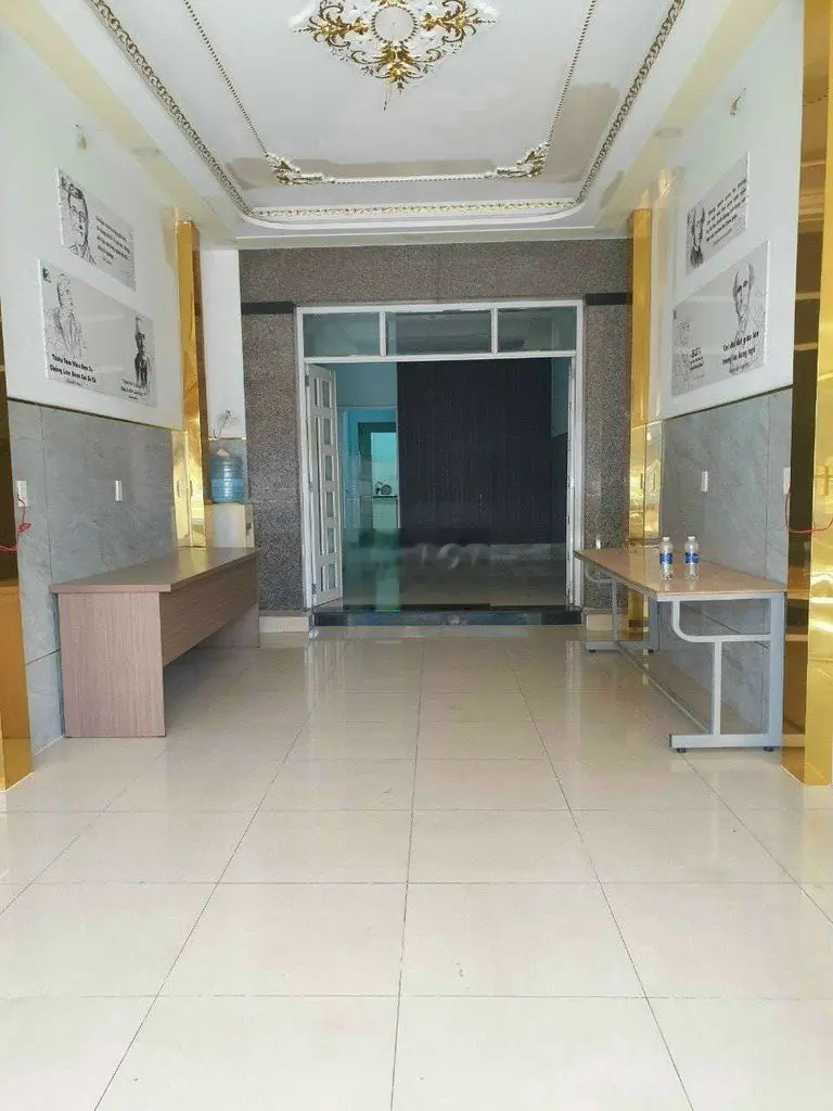 bán nhà MT dương công khi 1 trệt 2 lầu gần ngã 3 giồng hóc môn